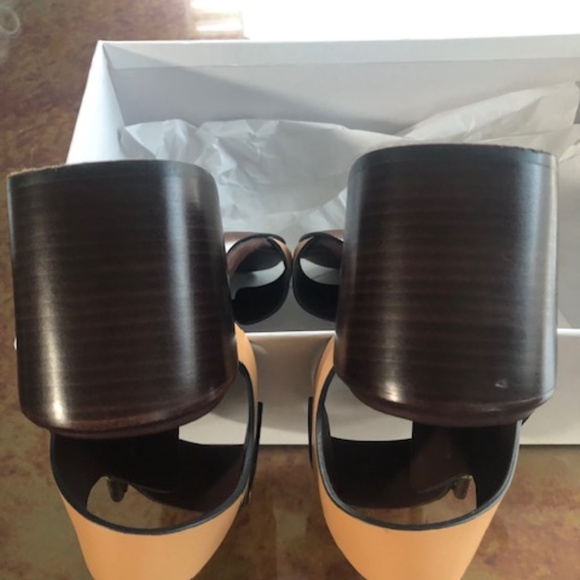 See By Chloe LIKE NEW IN BOX - Picture 7 of 8